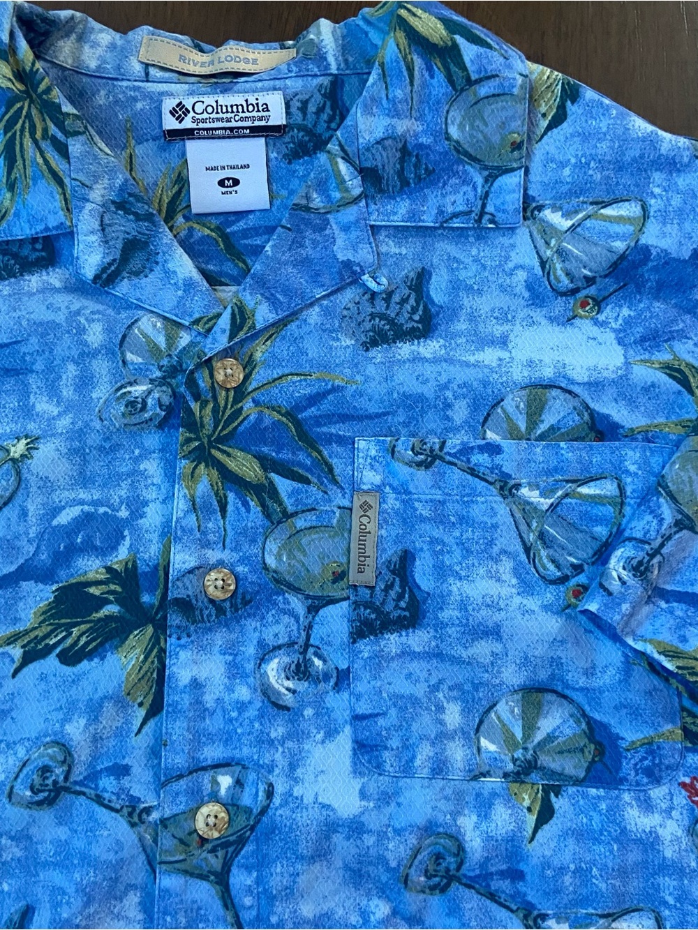 Columbia River Lodge Men M Blue Martini Glass Graphic Camp Button Shirt Hawaiian
